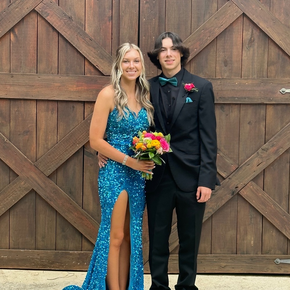 Size 0 turquoise blue sequins dress